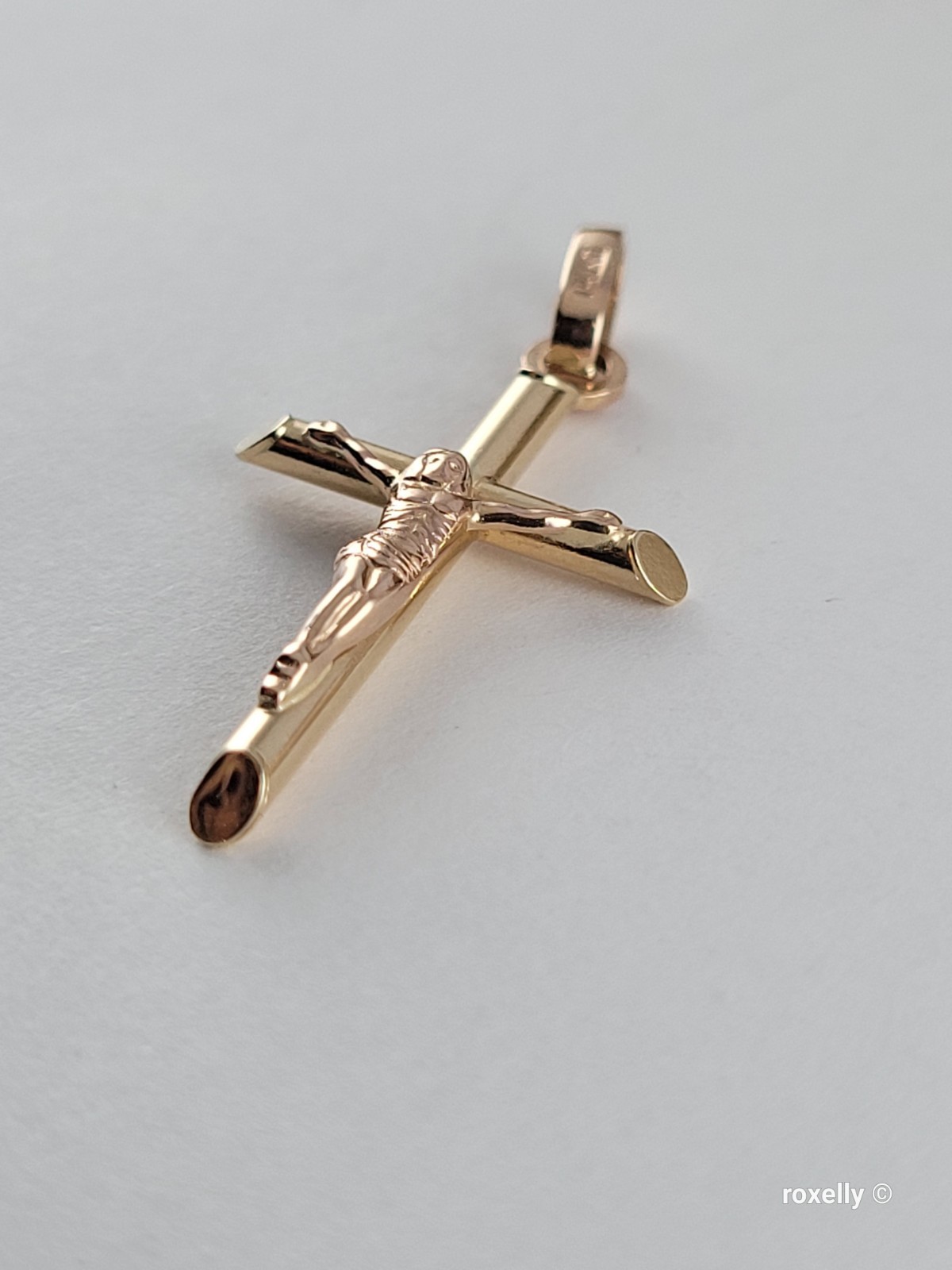 ❤️14k Small Solid Yellow Gold Crucifix Pendant! - image 3