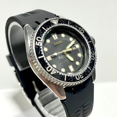 SEIKO Diver's 2625-0010 150mWaterproof γ SEIKO 2625-0010 1982 Vintage 150M Diver Quartz Rotating Bezel