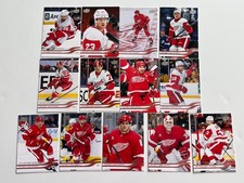2025-26 UPPER DECK SERIES 1 AND SERIES 2 TEAM SET - DETROIT RED WINGS