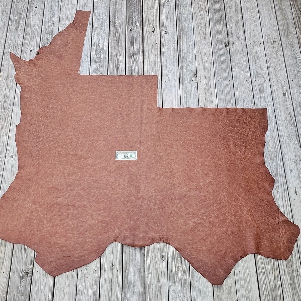 Remanente de tapicería de cuero marrón parcial de piel de vaca de alta calidad marrón antiguo Foto 4 de 4
