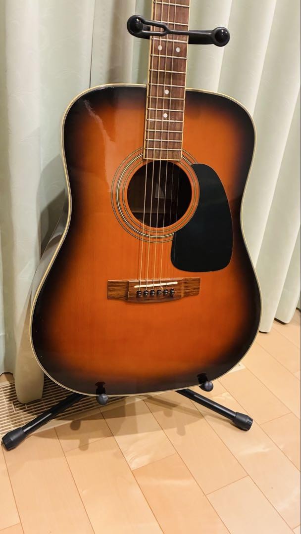 Acoustic Guitar Takamine T-5/BS Sunburst Made in 2002 with Soft