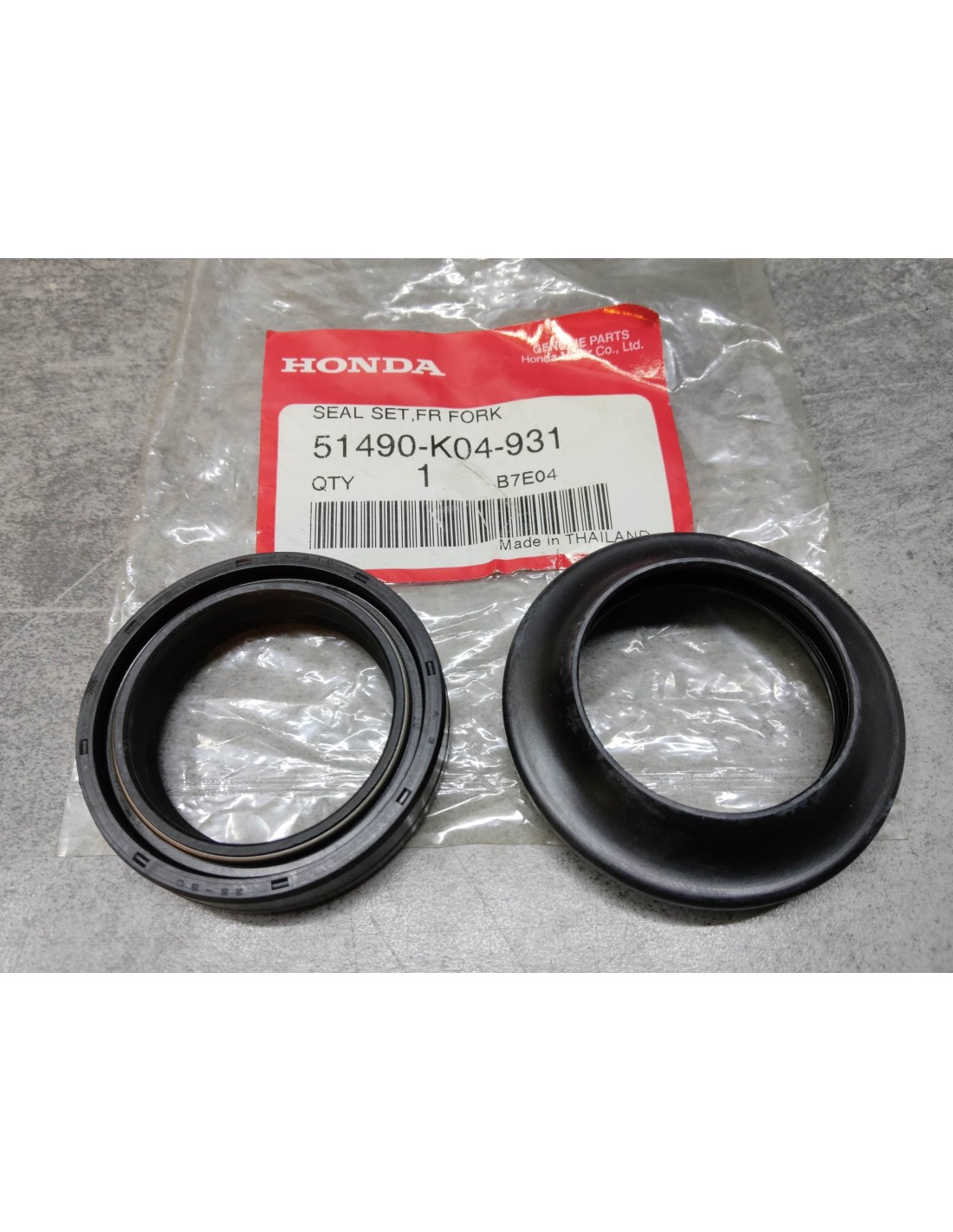Joint Spi Fourche 51490-K04-931 Cache Poussière Honda NSS300 NSS30A