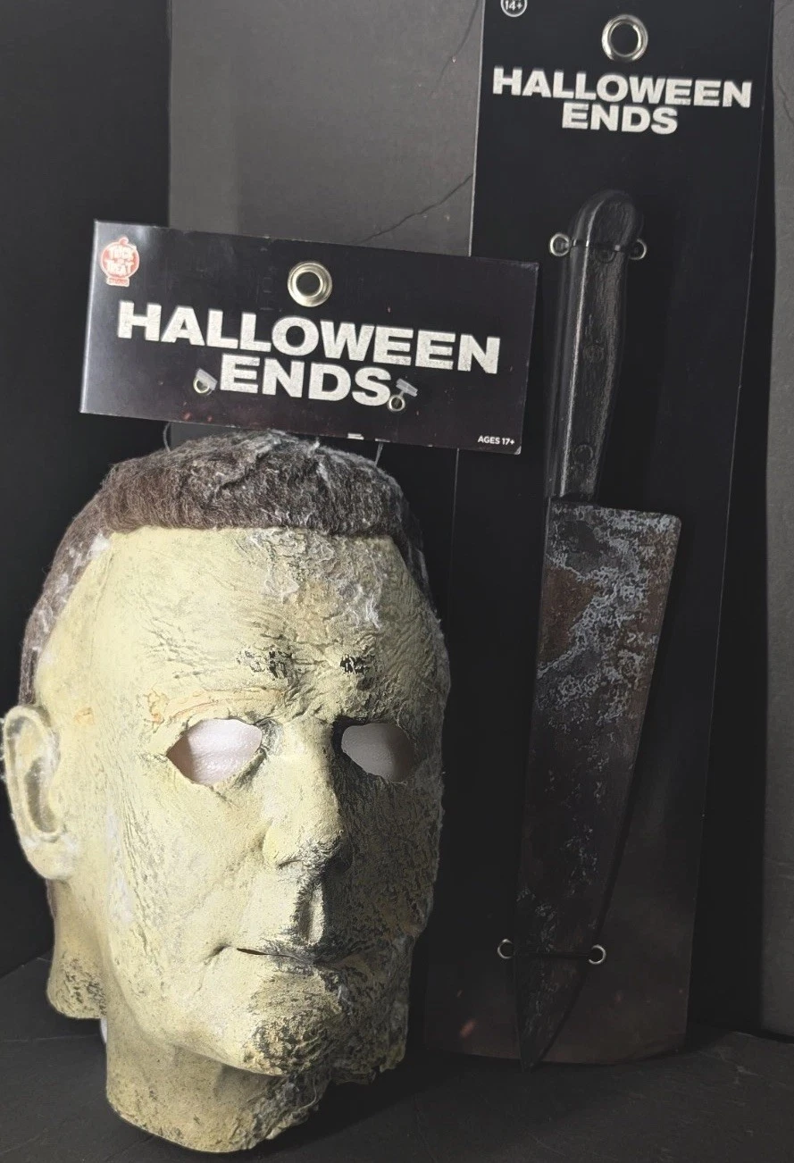 New Halloween Ends Michael Myers Mask + Replica Knife - Trick or Treat Studios