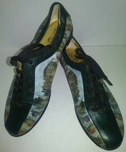 shoes to wear in the sea