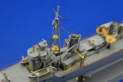 Eduard 1/350 IJN Destroyer Yukikaze 1940 Detail (Hasegawa) 53032