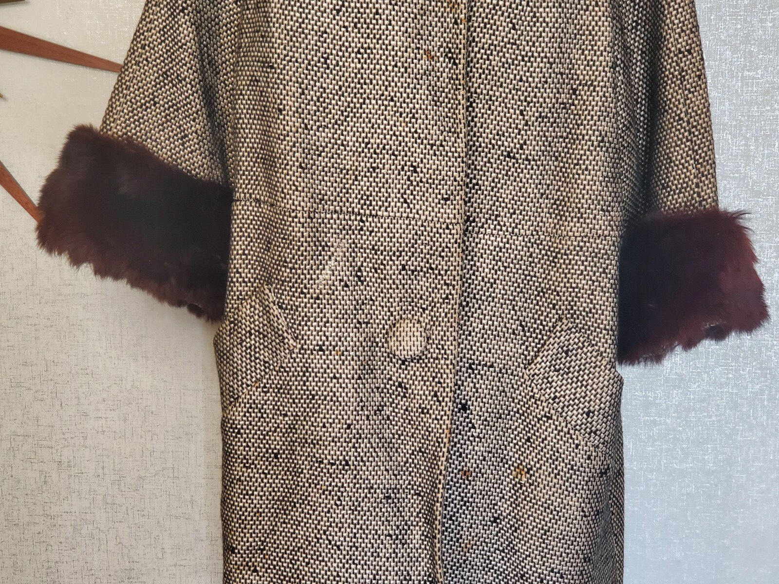 Picture 3 of 9