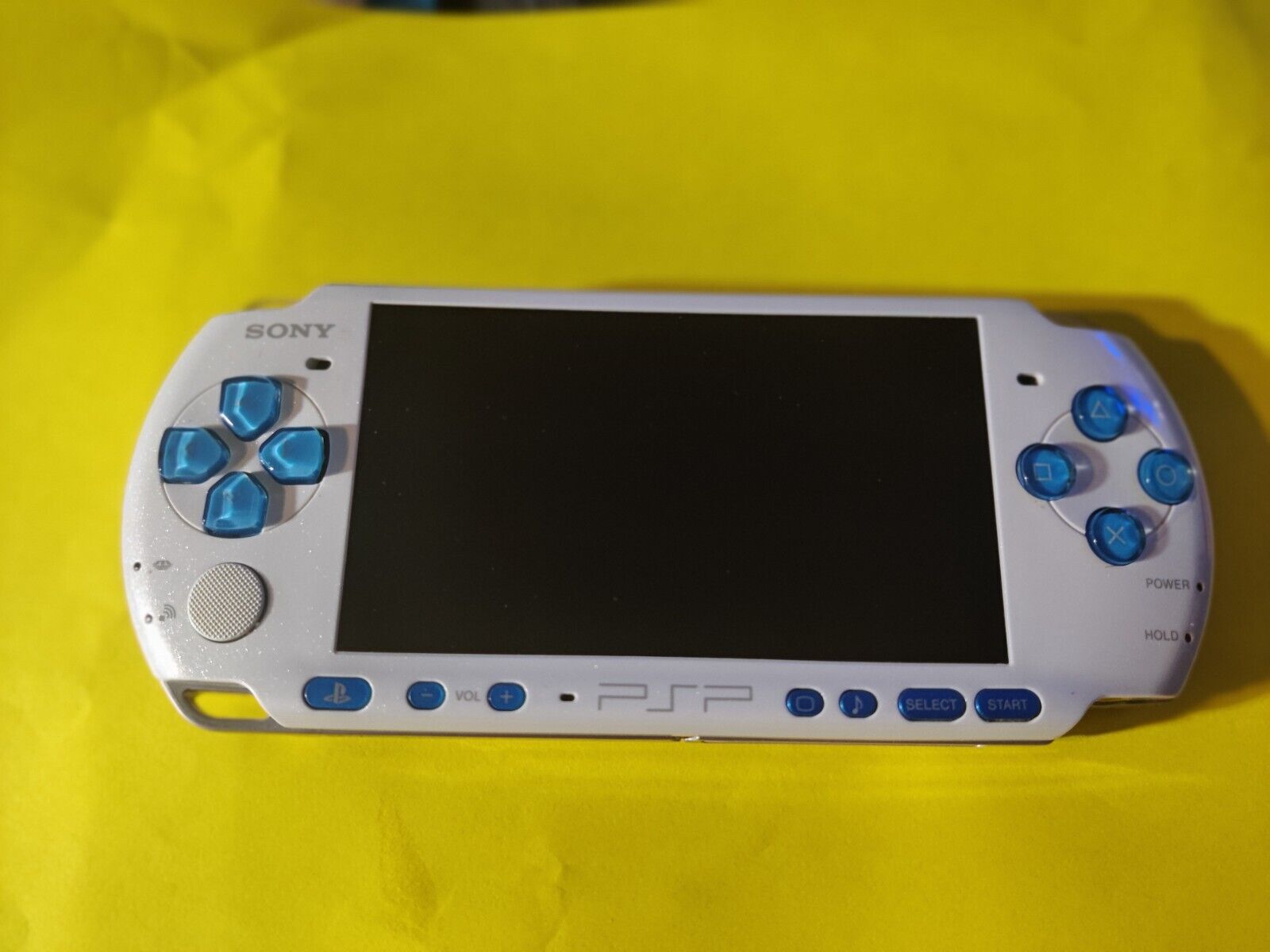 Sony PSP 3000 White and Blue Console - Consolevariations