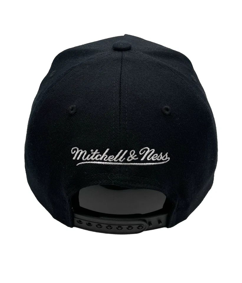 Регулируемая бейсболка Mitchell & Ness Las Vegas Raiders Underscore черная красная линия - Изображение 4 из 4