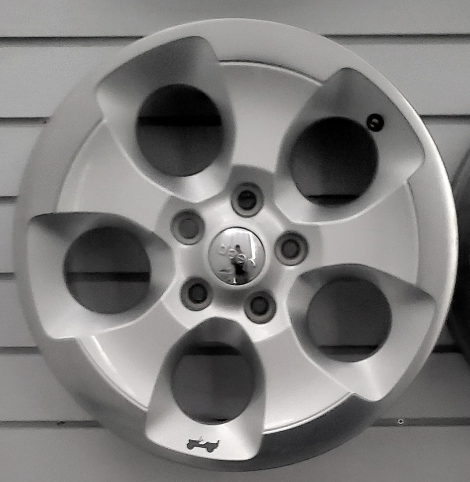 1999-2004 JEEP GRAND CHEROKEE FACTORY ORIGINAL OEM 18" ALLOY WHEELS RIMS 9119 - Image 4 of 4