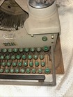Royal Typewriter Vintage - Great Condition — photo 3