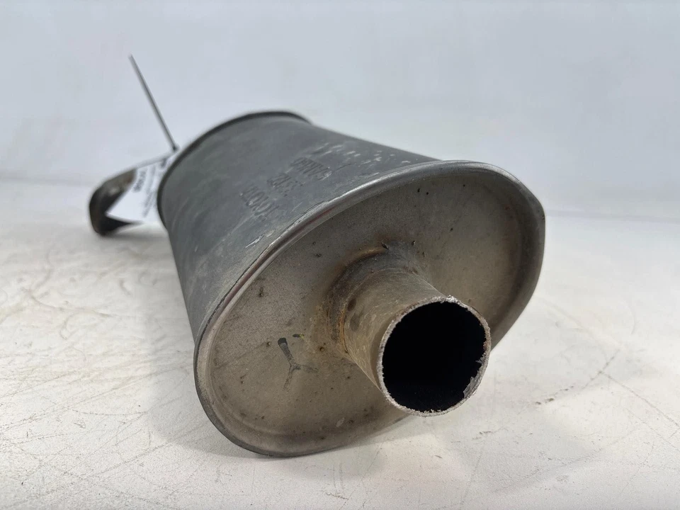 Задняя труба глушителя выхлопной системы 2014 - 2019 Toyota Corolla IM 17430-37661 от оригинального производителя - Изображение 2 из 4