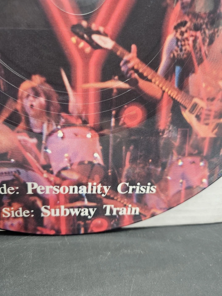 NEW YORK DOLLS - Featuring Johnny Thunders - 12'' (EX) Picture Disc - Ltd. Ed. - Image 3 of 4