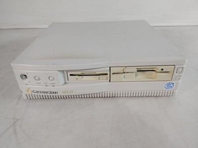 Vintage Gateway 2000 4DX-33 Intel i486 DX 33 MHz 8 MB SIMM Desktop