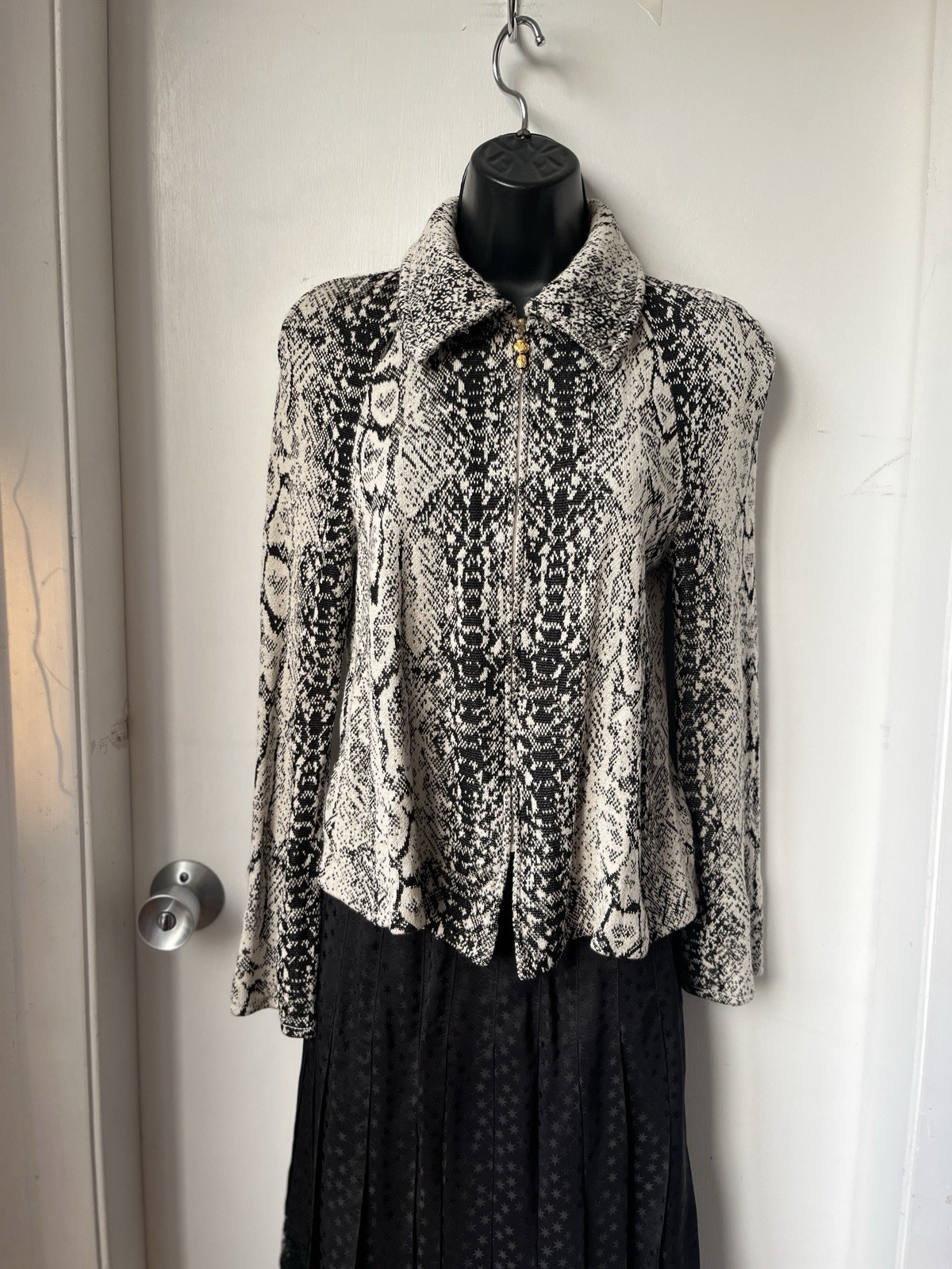 St. John Black White Knit Python Pattern Blazer J… - image 1