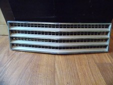 Oe 1980 Ford Pinto Center Upper Front Grille Insert D9eb-8150-awa