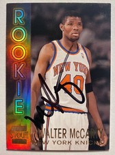 Walter McCarty Signed 1996 Topps #R14 Card New York Knicks NBA RAD