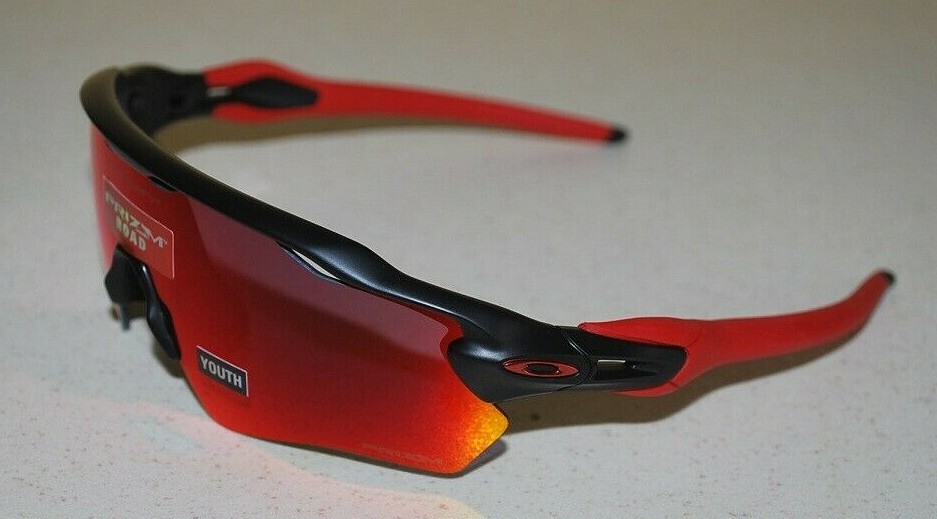 oakley oj9001