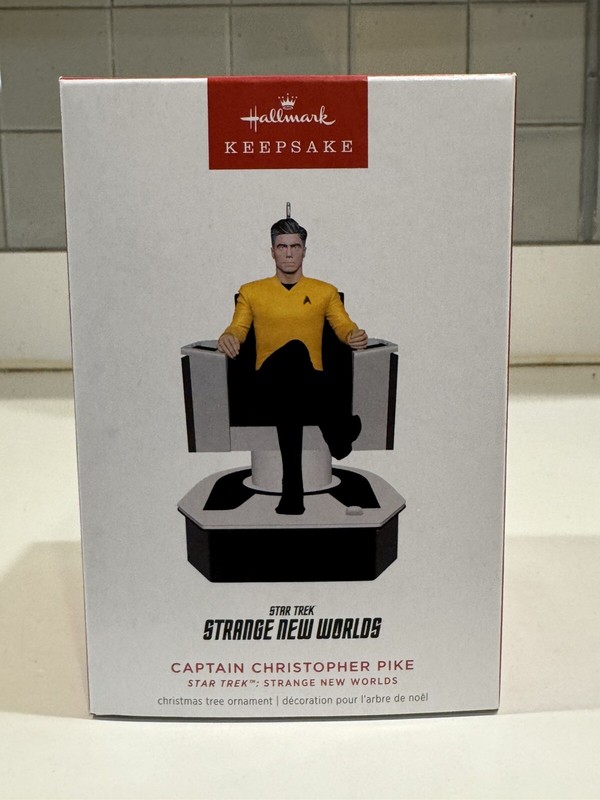 STAR TREK - STRANGE NEW WORLDS -HALLMARK KEEPSAKE -SOUND -CHRISTMAS ORNAMENT MIB