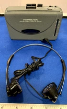 Sound Design Model 4334 GRY AM/FM Cassette Player. Excellent condition-Works