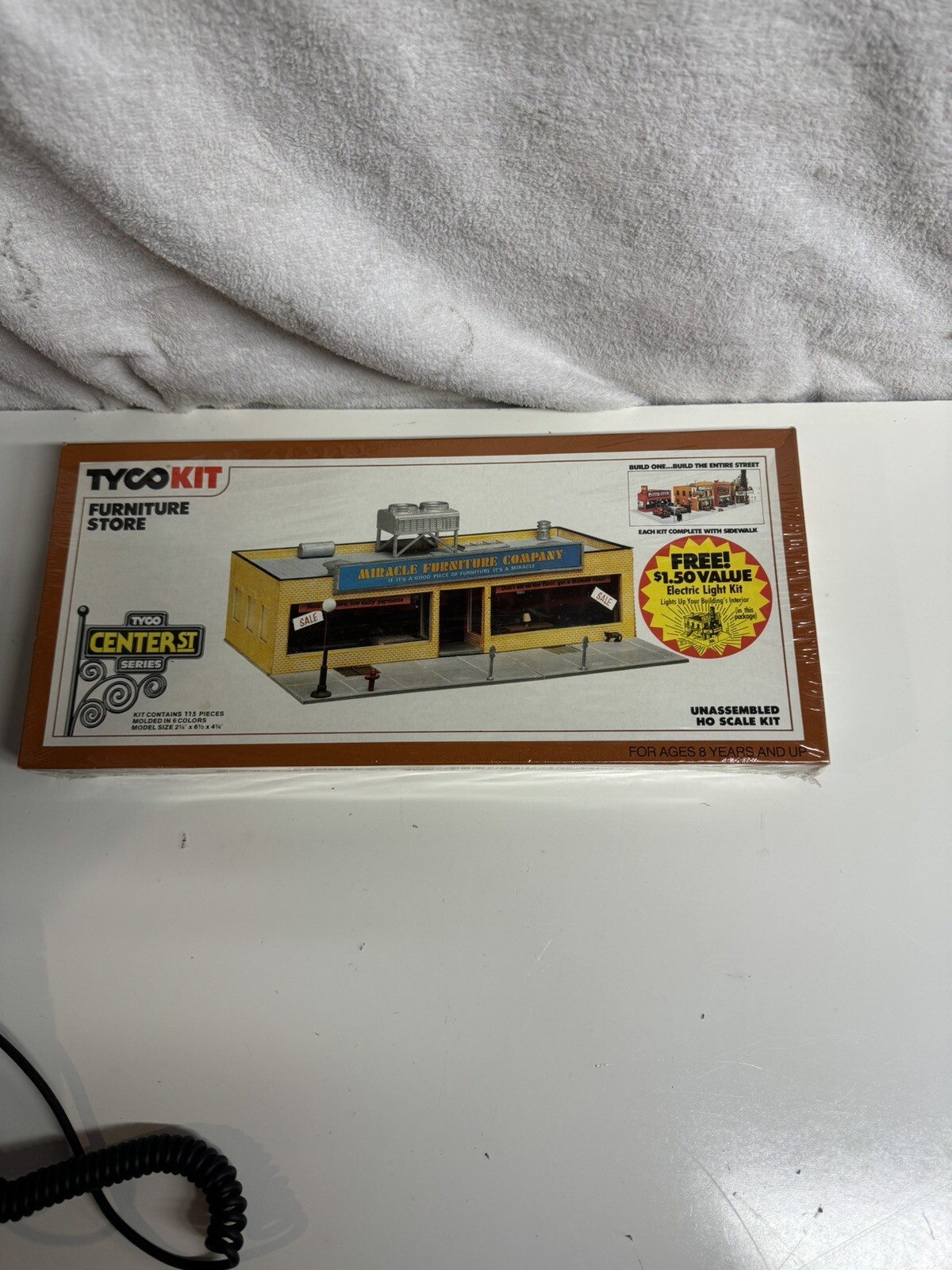 Picture 1 of 4
