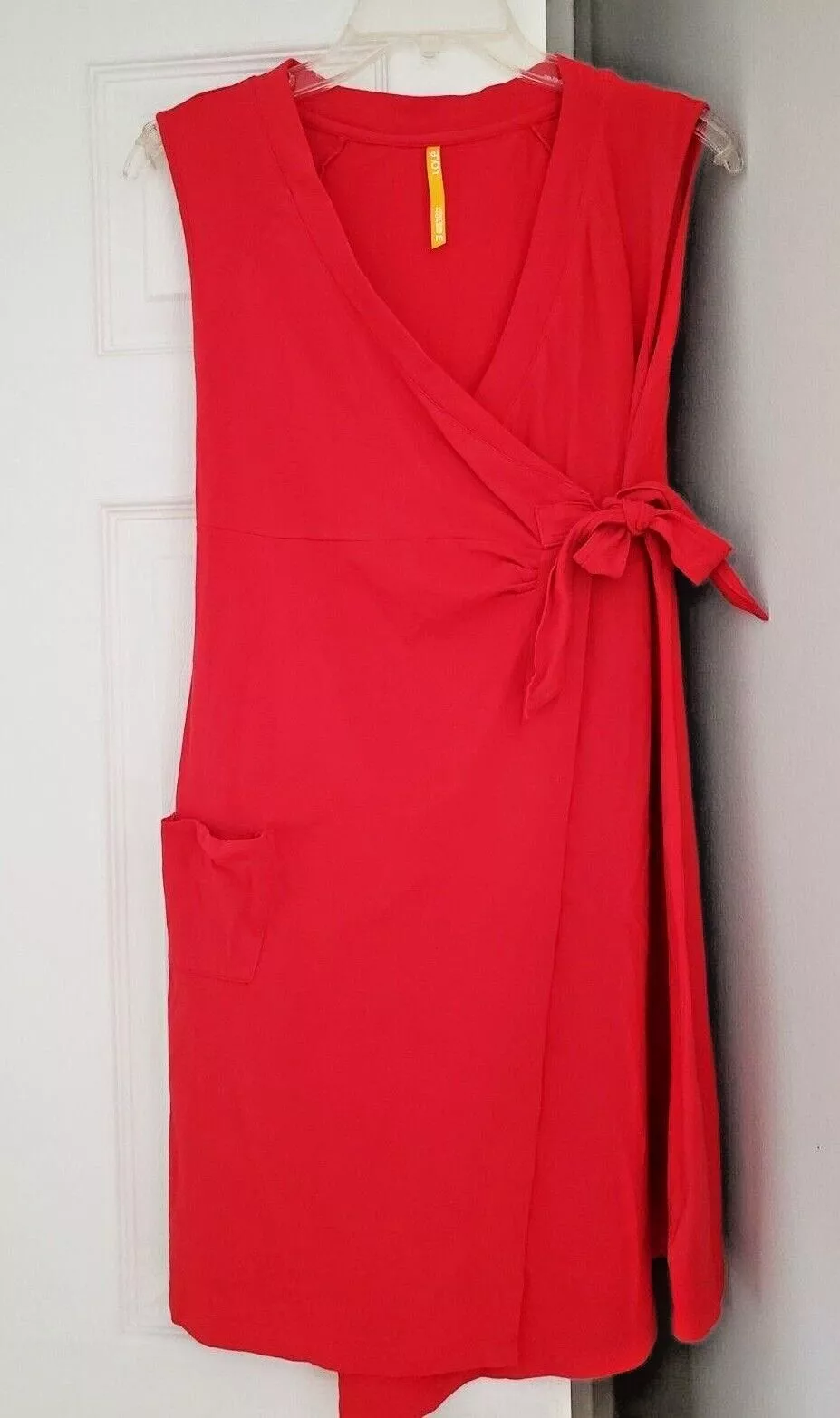 lole sleeveless wrap belted pocket jersey worn once 