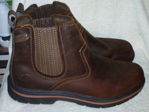 skechers relaxed fit gel infused memory foam