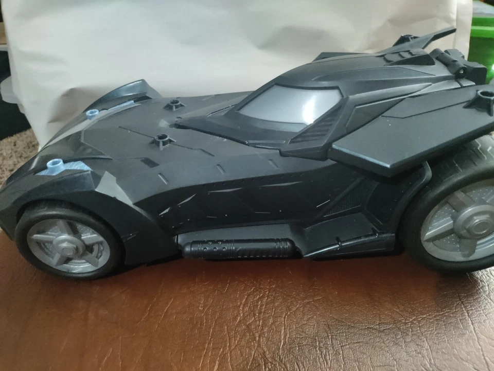 Batman Mobile 2018 (Mantel, 2018) DC Comics Foto 2 de 4