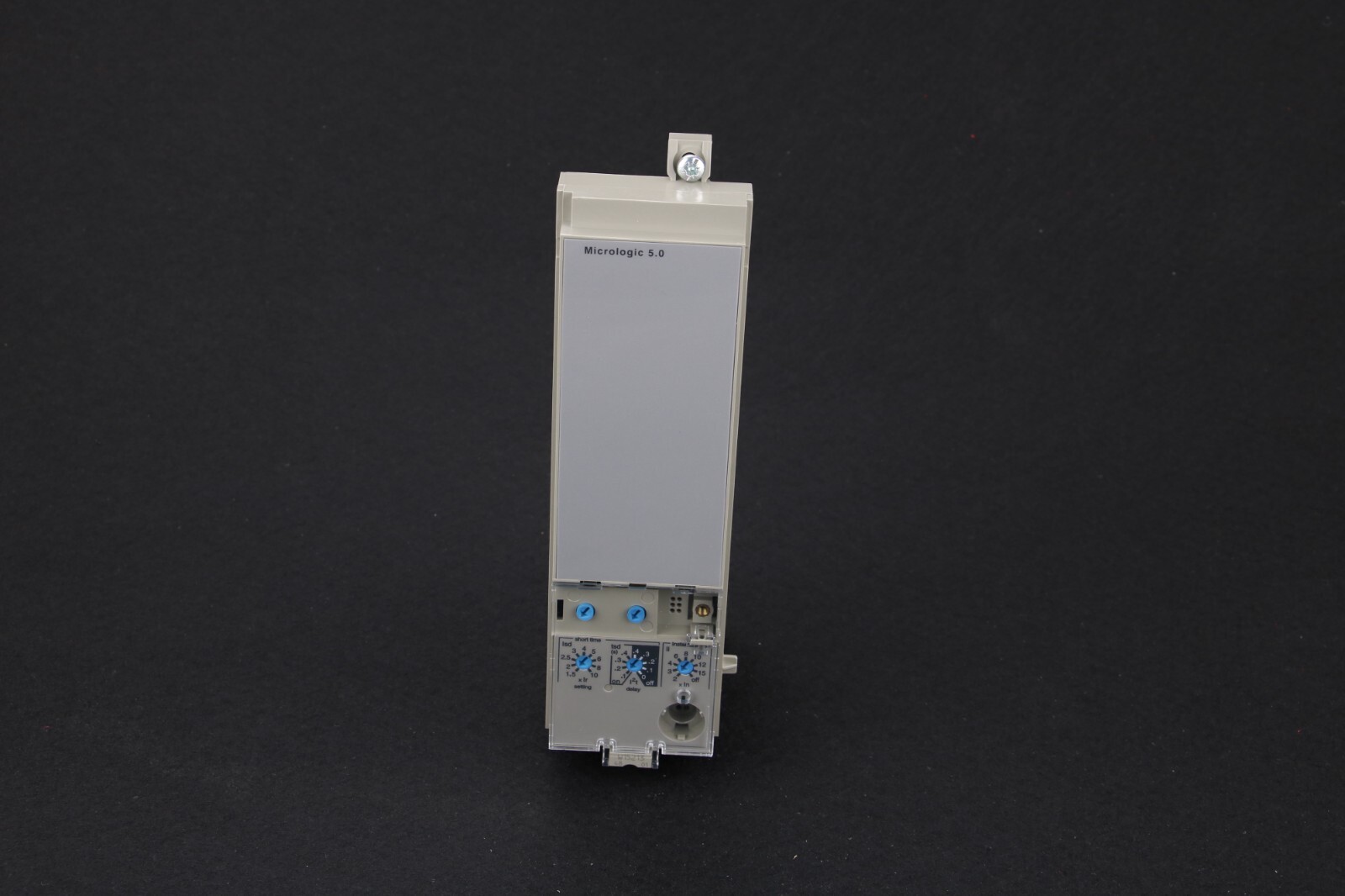 33070 Schneider Micrologic 5.0 control unit for ACB NT/NW/NS