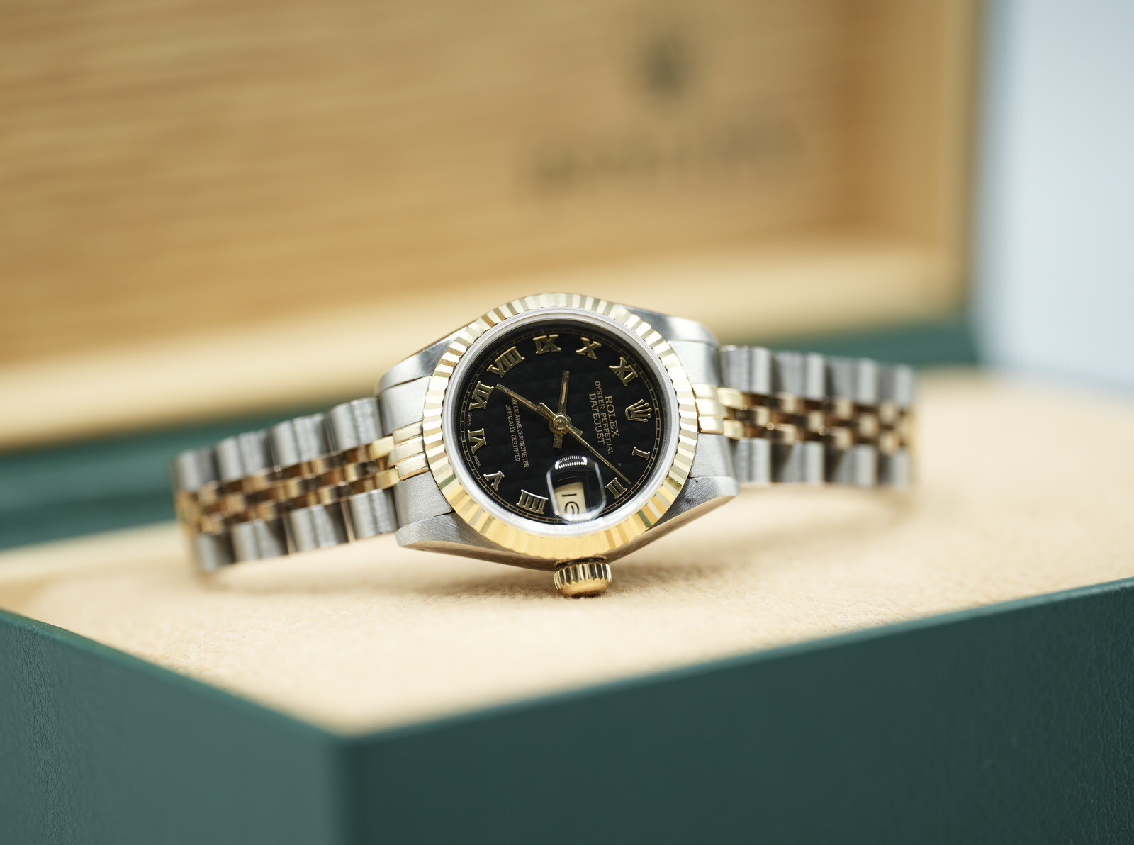 Ladies Steel & Gold Rolex Datejust 26mm 69173 Rare Factory Black Pyramid Dial image 2