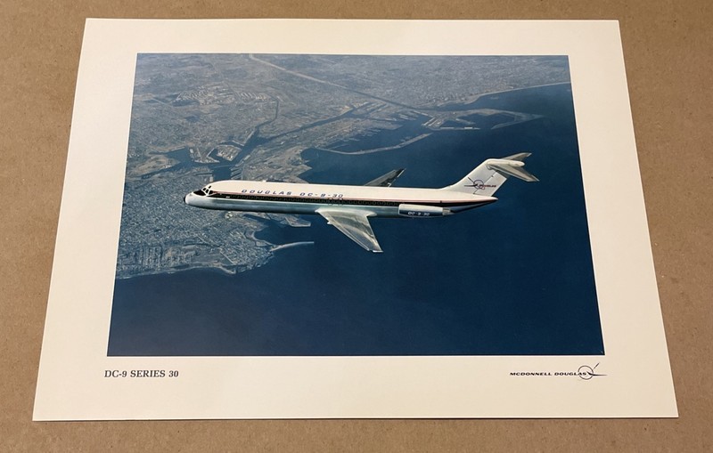 McDonnell Douglas DC 9 Series 30 Production &Operational Data Photo Print 9x11