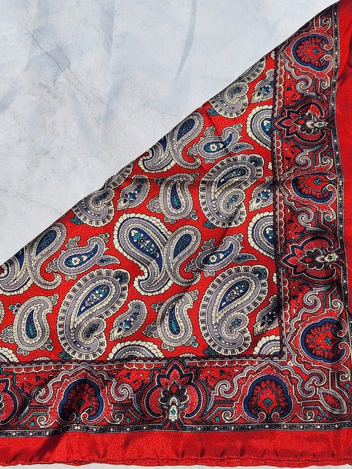Paisley Vermelho Antigo ITALIANO Seda Anos 1950 Bolso Quadrado 100% Seda - Imagem 2 de 4
