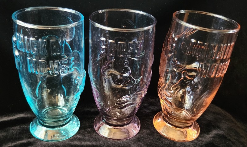 3 Rare Fun Vintage Walt Disney Juice Glasses, Mickey & Minnie Mouse, And Goofy 