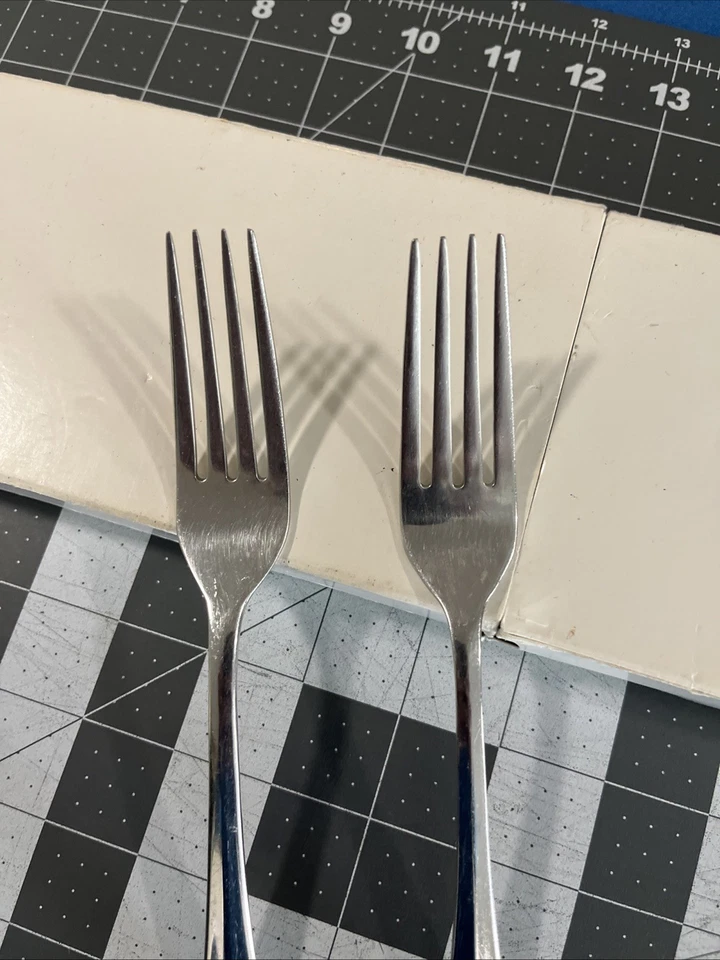 Horquillas de cena Gorham Colonial Tipt (2) reemplazos de cubiertos de acero inoxidable Foto 4 de 4