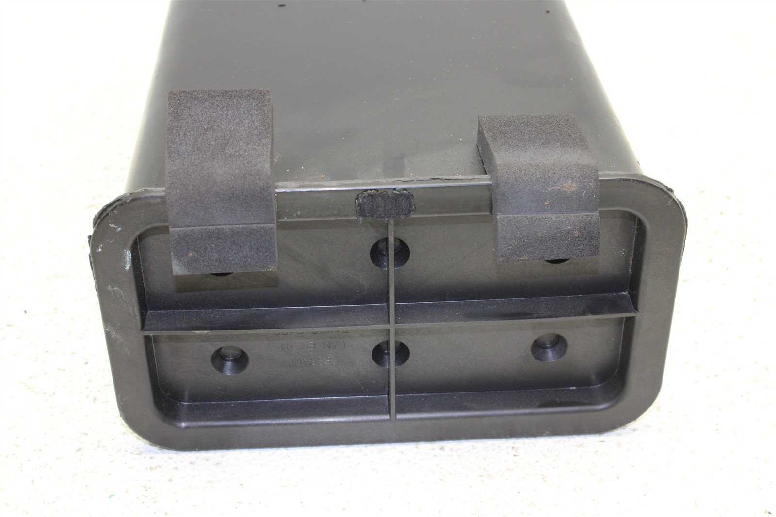 2013 Maserati GranTurismo Fuel Vapor Evap Charcoal Canister 220074 08-13