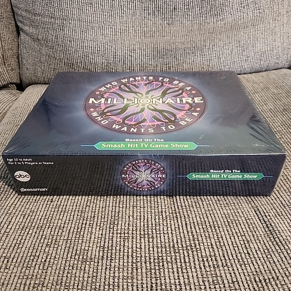 Vintage WHO WANTS TO BE A MILLIONAIRE Game - Image 2 of 4
