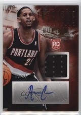 2013-14 Panini Intrigue Rookie Auto Memorabilia /99 Allen Crabbe #28 Auto 05fy