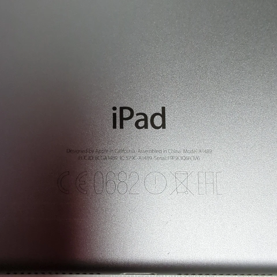 Apple iPad Mini 2 (A1489) - 7.9" / Grey / 32GBB / iOS 12 / WiFi - Image 3 of 4