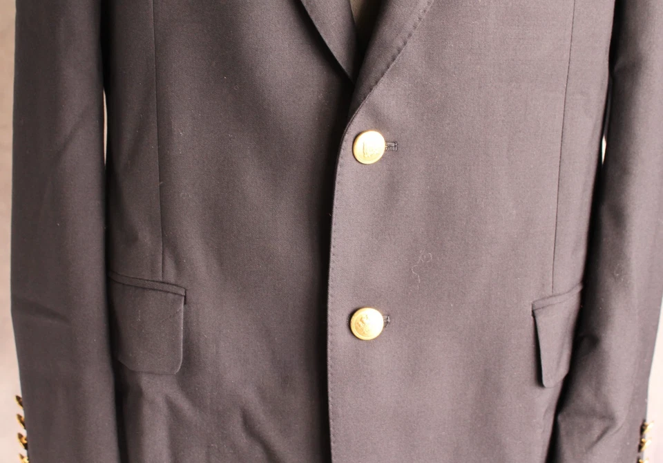 Abrigo deportivo Aquascutum para hombre con botones dorados talla 42R 100 % lana azul marino Foto 4 de 4