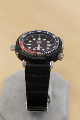 Seiko H851-00A0 Padi Solar Prospex Divers 200M Mens Wristwatch 
