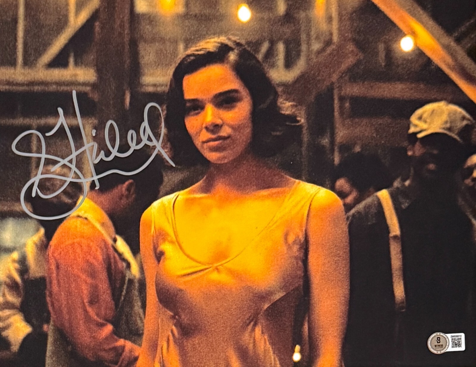 Hailee Steinfeld Signed 11x14 Sinners Photo Beckett Witnessed