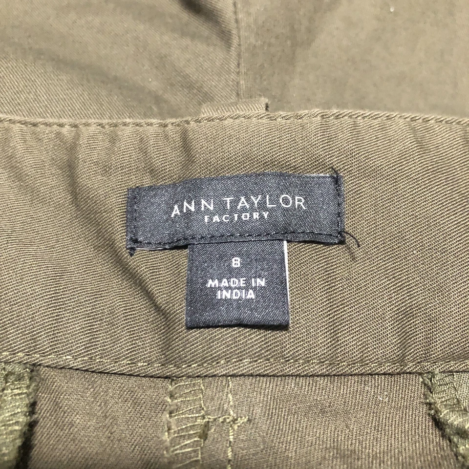 Bermudas chinas verdes Ann Taylor Factory para mujer talla 8 bolsillos delanteros planos Foto 4 de 4