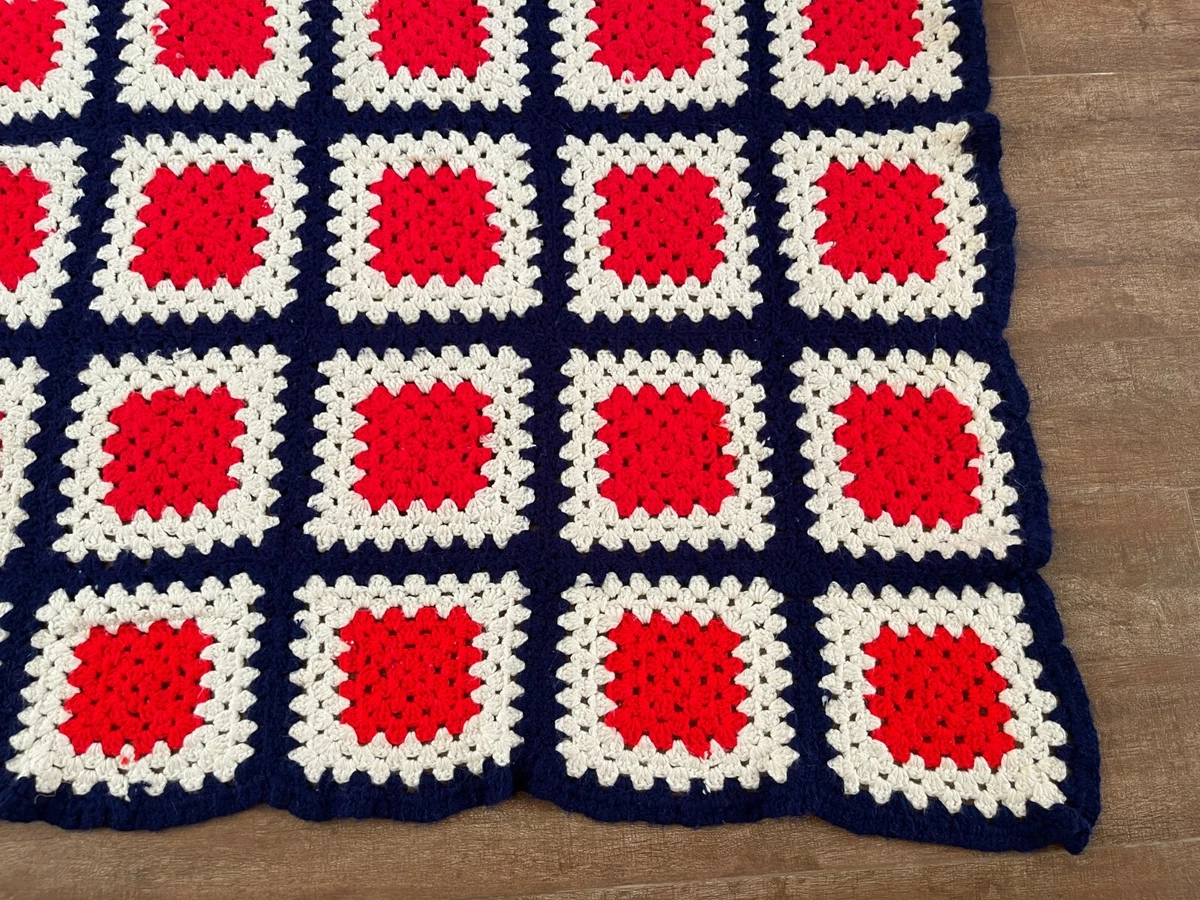 How big is outlet 48 x 60 blanket