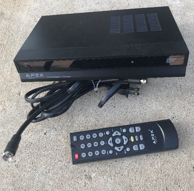 Apex DT250A Digital to Analog TV Converter Box DTV no remote
