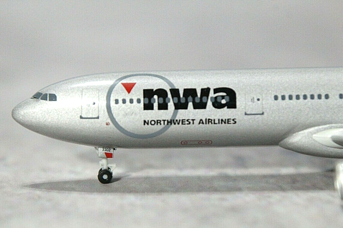 Herpa Models Airbus A330 323 Northwest Airlines 1:400 Scale