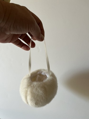 Toddler Girls White Glitter Fur Ball Winter Purse 5” X 4” Ribbon Handle Xmas - Picture 2 of 6