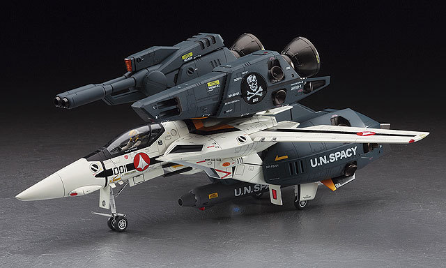 ハセガワ  1/48 マクロス VF-1S  ストライクバルキリー s-l1200.jpg