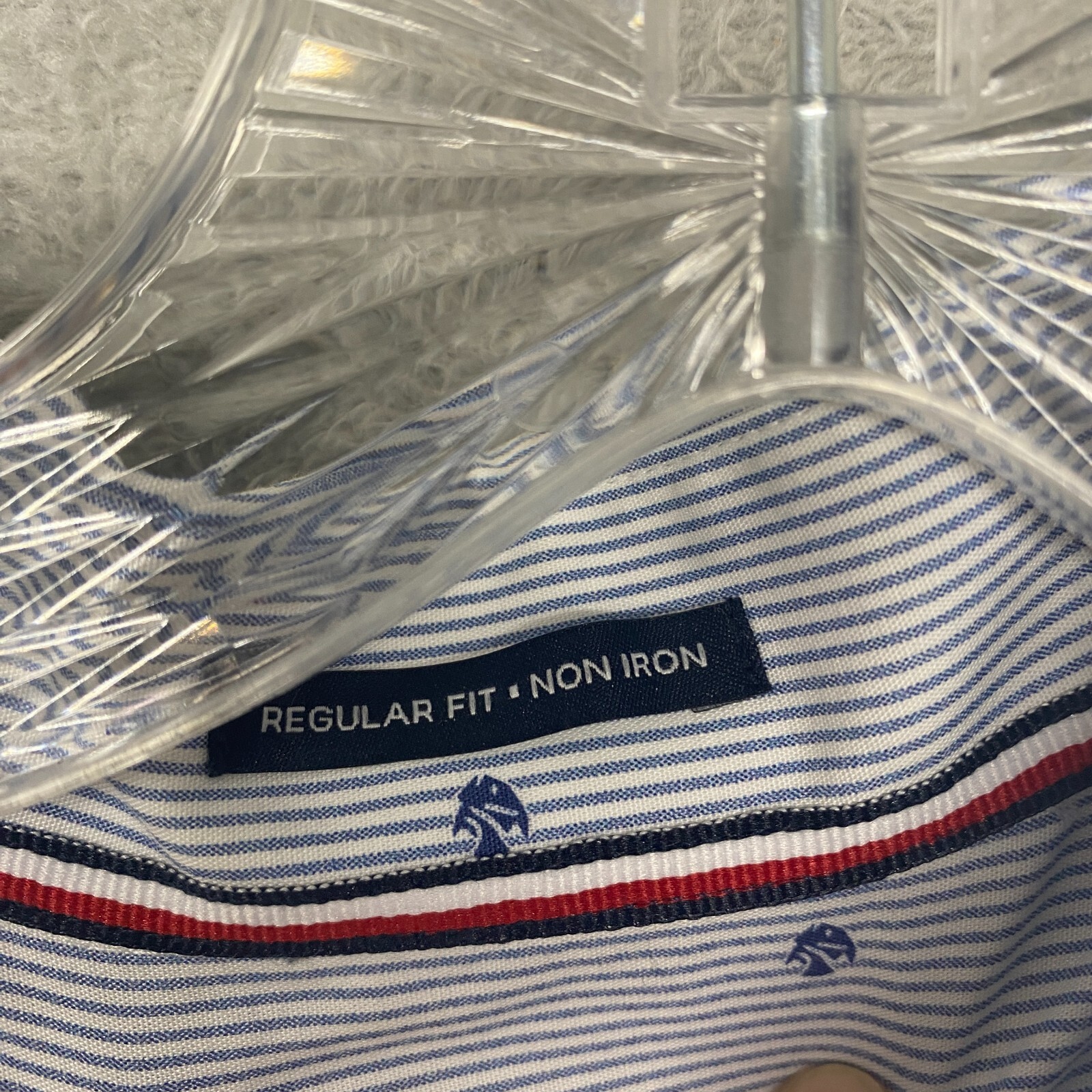 Tommy Hilfiger Shirt Mens 17 Blue Stripe Fish Button Dress Regular No Iron 34/35 thumbnail 6