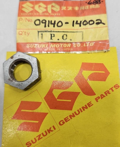 CLUTCH SLEEVE HUB NUT | M12MARK2,M15D,M12 UP TO106050