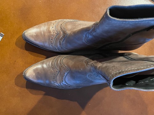 Paul Green Brown Distressed Leather Short Shaft Wingtip Bootie Sz 11M 42 - Picture 3 of 12