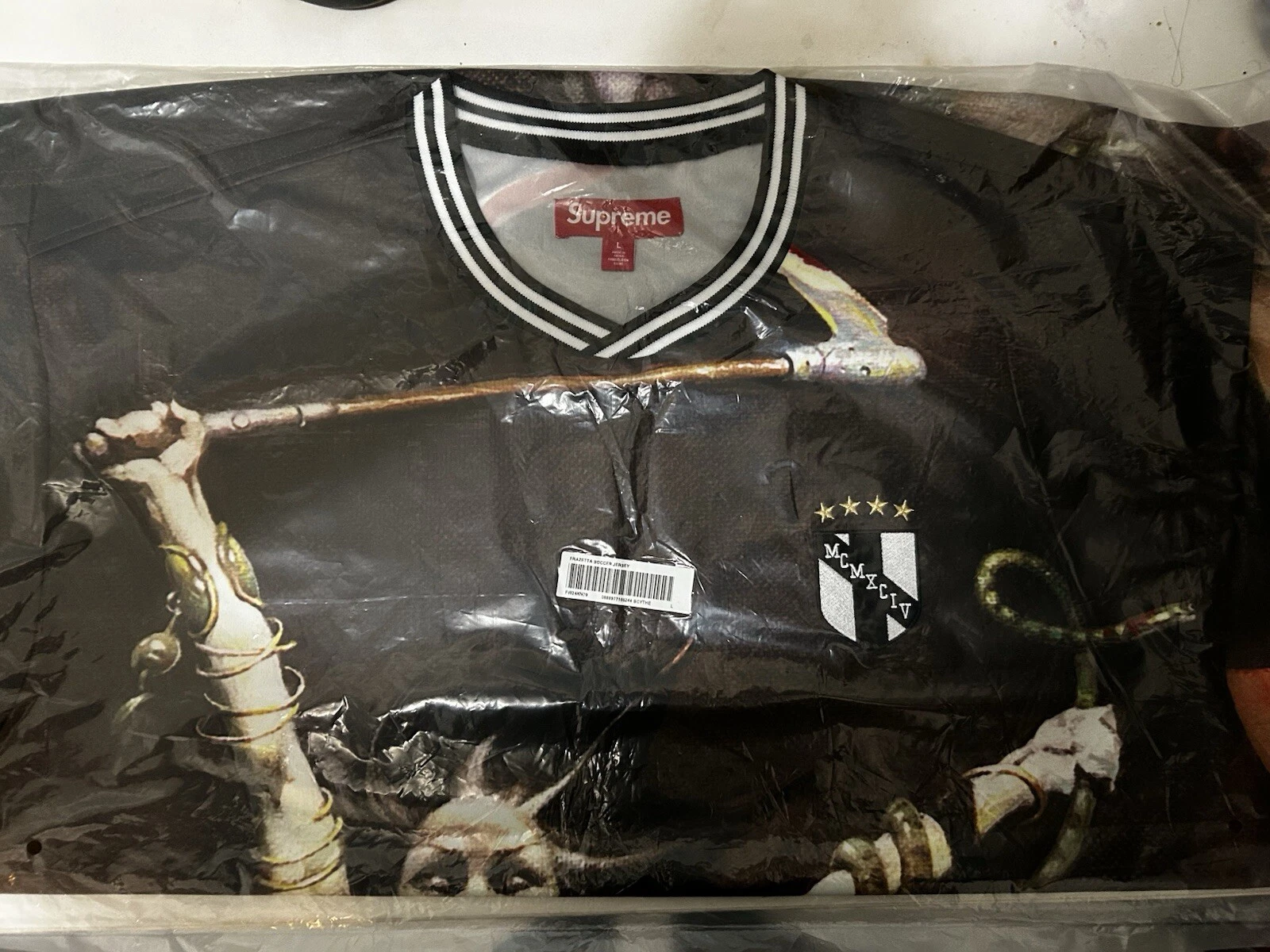 Maillot de foot Supreme / Frank Frazetta 
